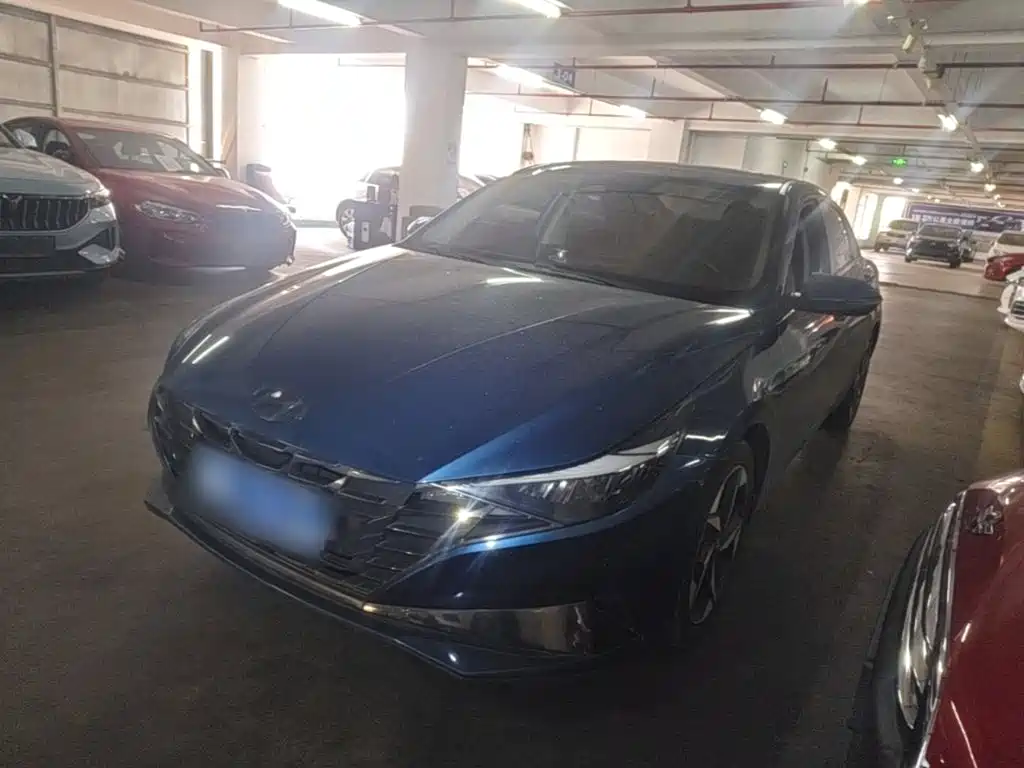 Hyundai Elantra 2021