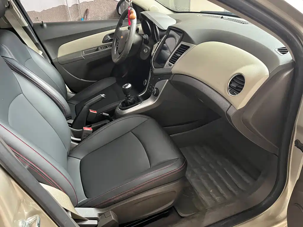Chevrolet Cruze 2015