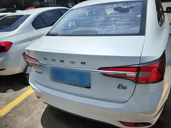 Roewe i5 2020