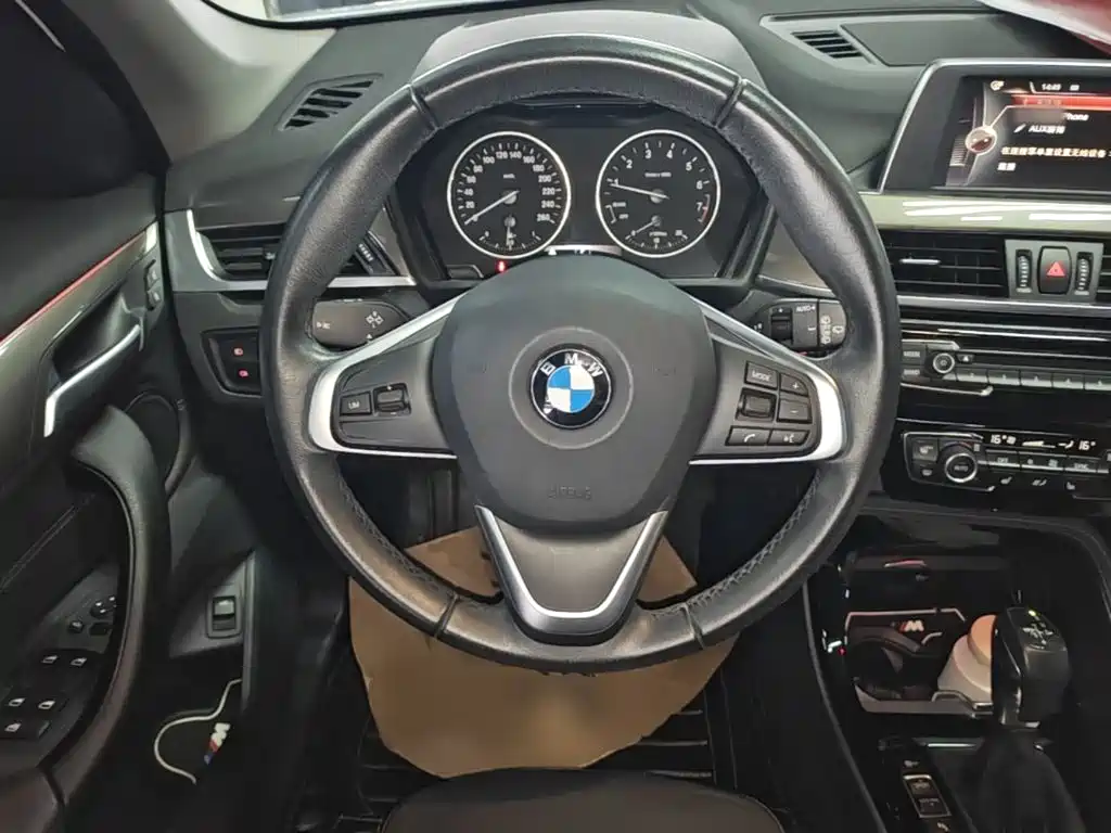 BMW X1 2016 — фото 17