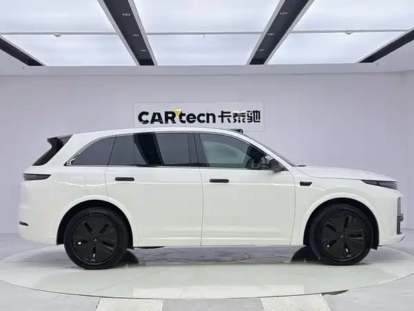 Li Auto L7 2024