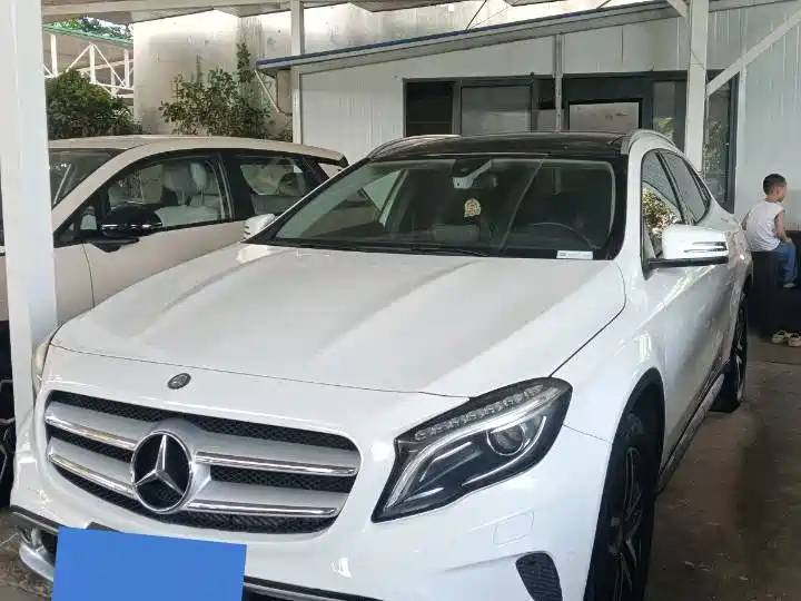 Mercedes-Benz GLA 2017