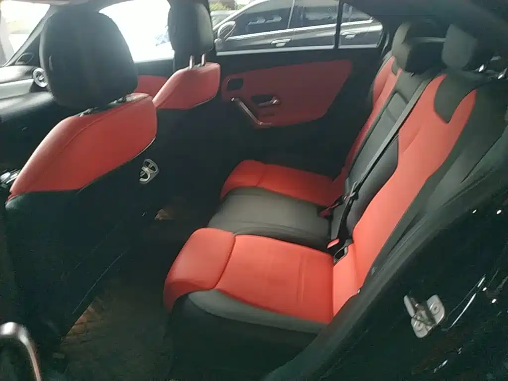 Mercedes-Benz A-Class AMG 2025 — фото 17