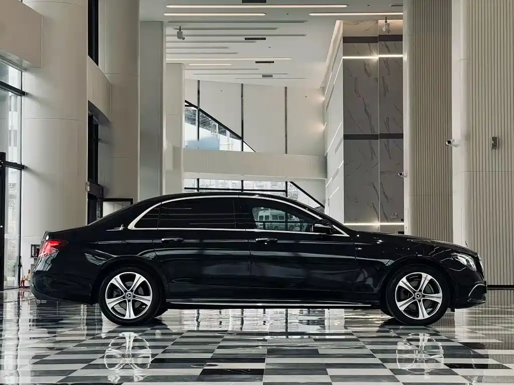 Mercedes-Benz E-Class 2020