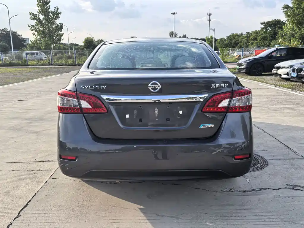 Nissan Sylphy 2014