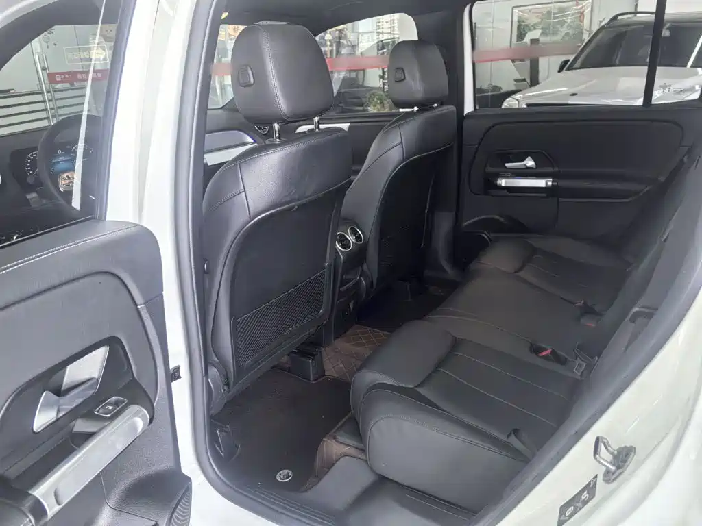 Mercedes-Benz GLB 2022