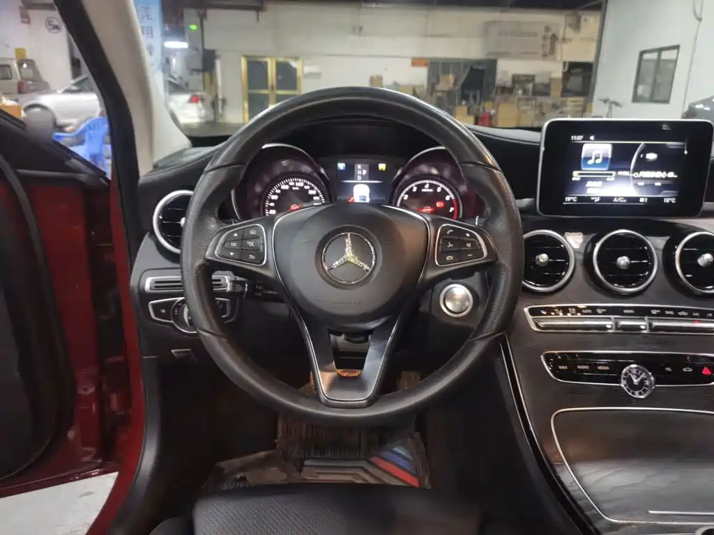 Mercedes-Benz C-Class 2018