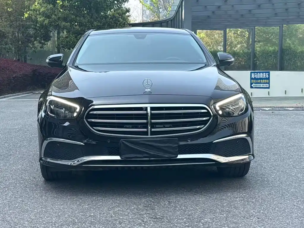 Mercedes-Benz E-Class 2022 — фото 2