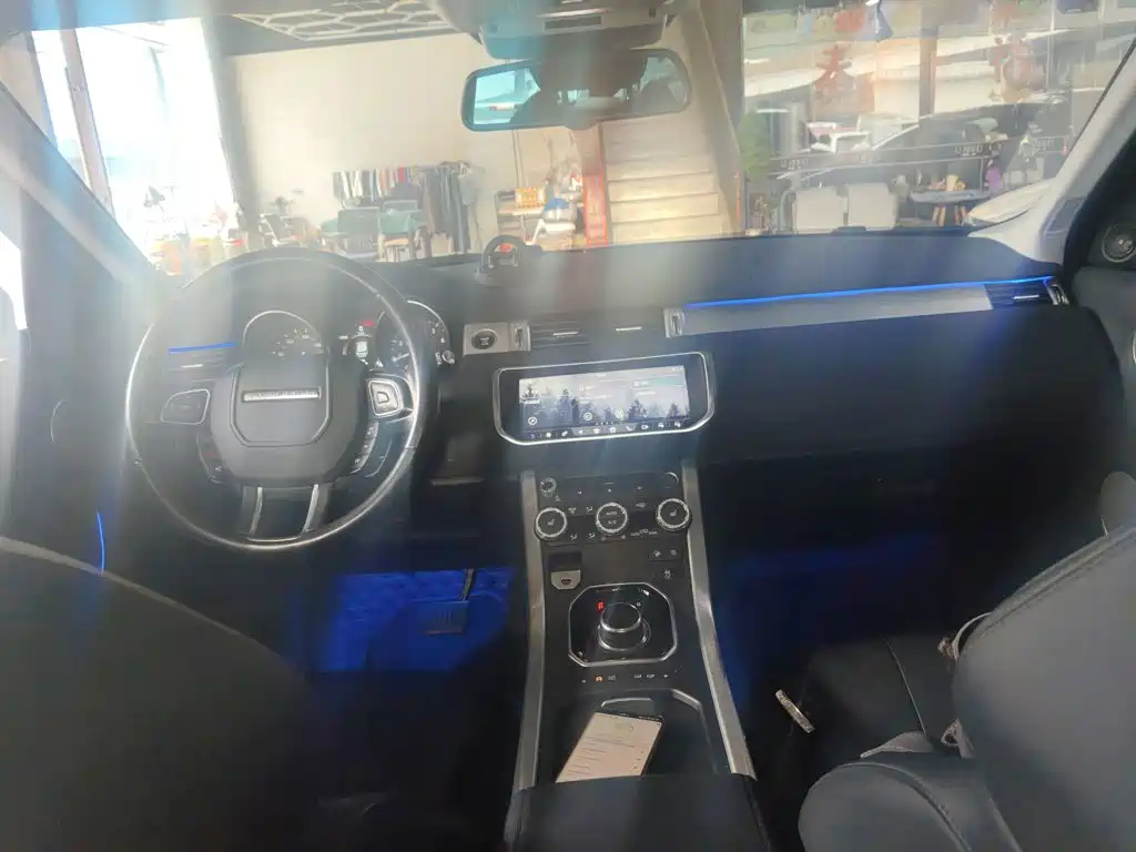 Land Rover Evoque 2019