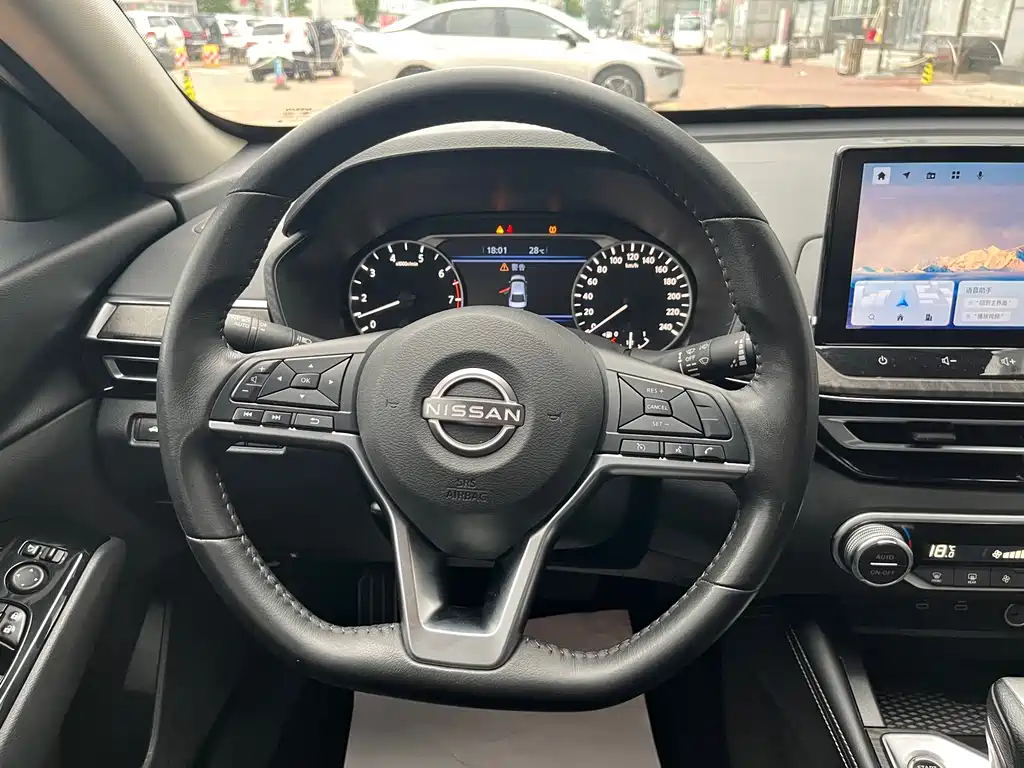 Nissan Teana 2023 — фото 18