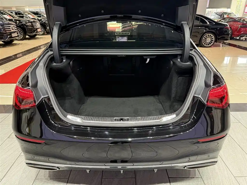 Mercedes-Benz S-Class 2023 — фото 18