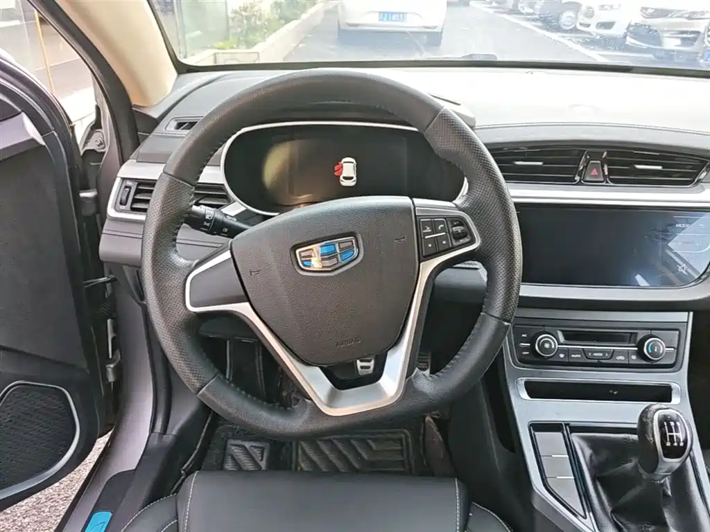 Geely Vision S1 2018 — фото 11
