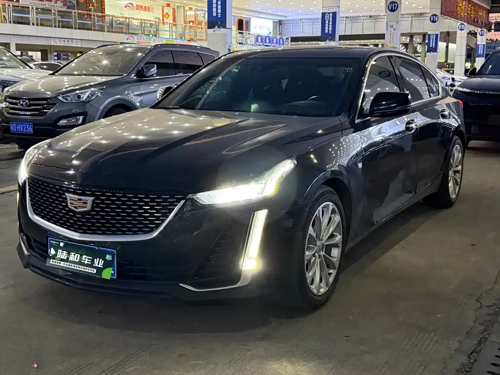 Cadillac CT5 2023 — фото 1