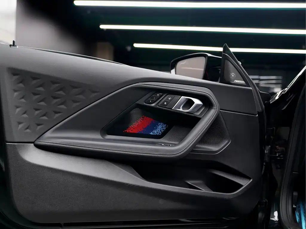 BMW M2 2025 — фото 16
