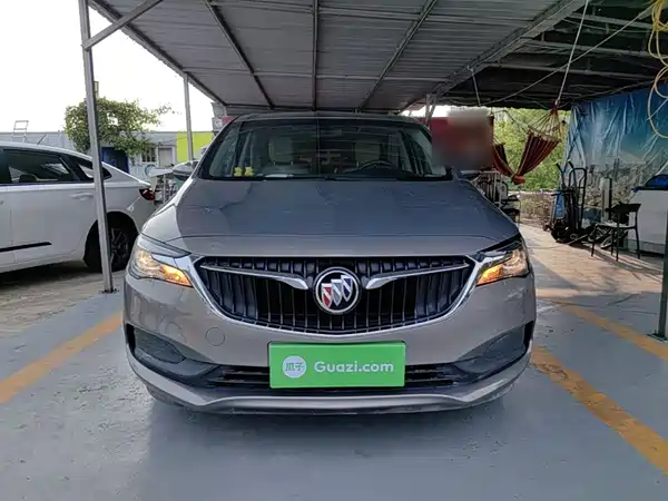 Buick GL6 2021