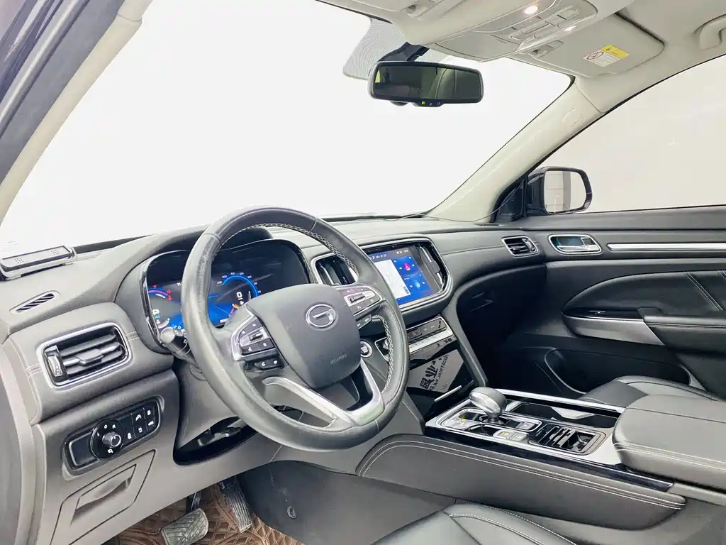 GAC Trumpchi GS8 2021 — фото 12