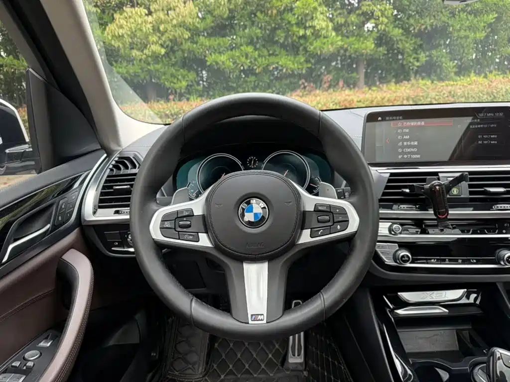 BMW X3 2019 — фото 14