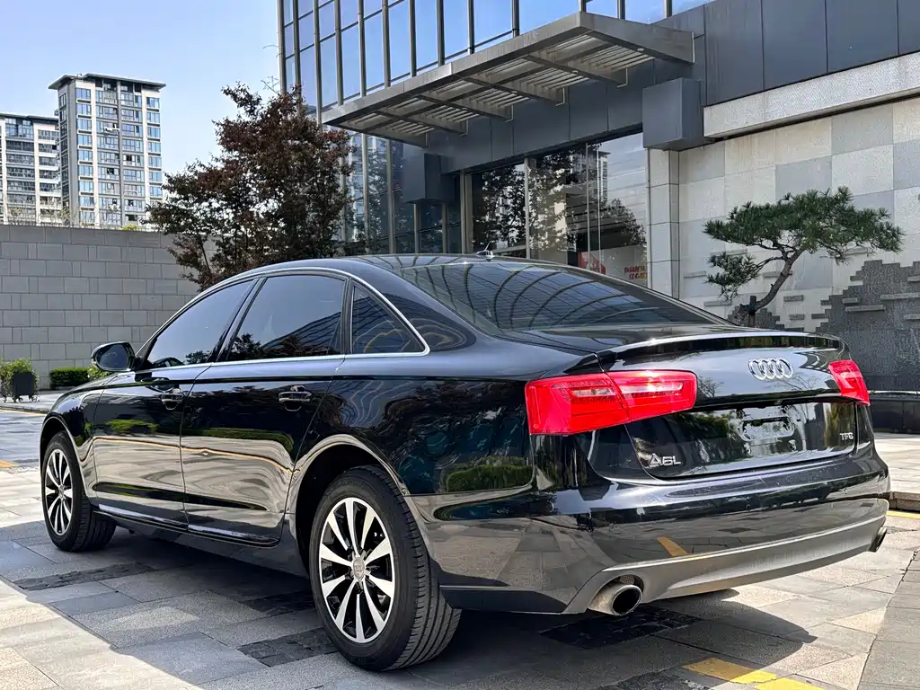 Audi A6L 2015 — фото 6