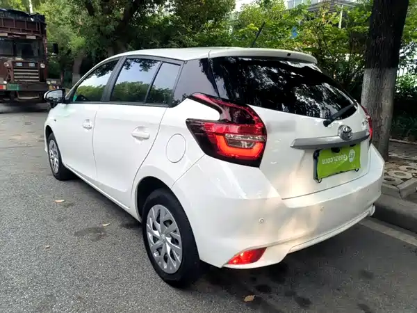 Toyota Vios FS 2022