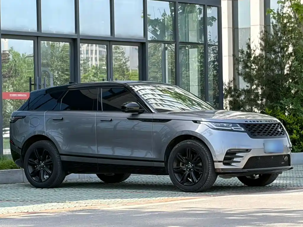 Land Rover Velar 2023 — фото 22