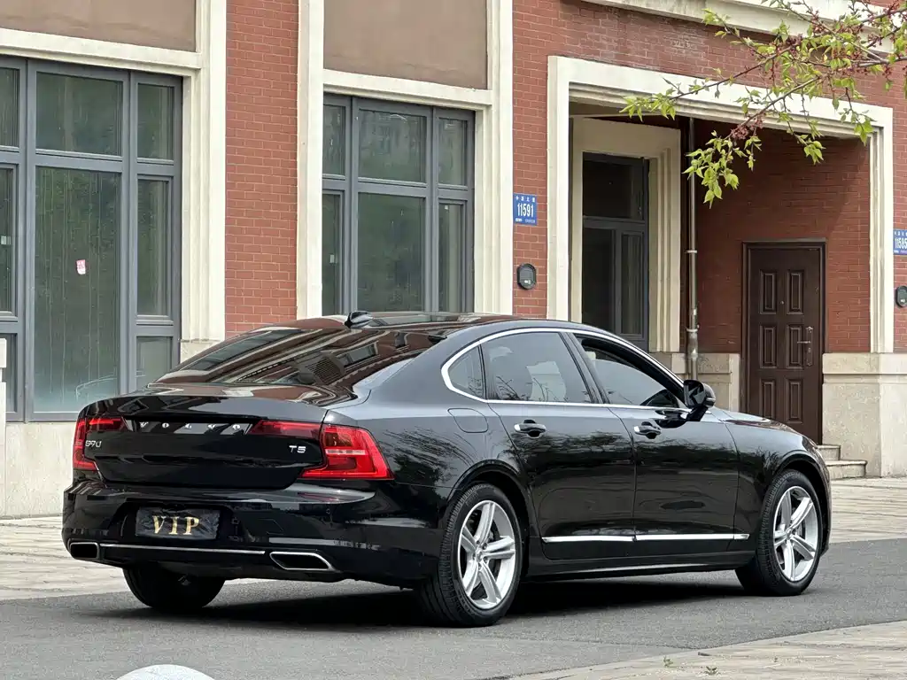 Volvo S90 2019 — фото 4