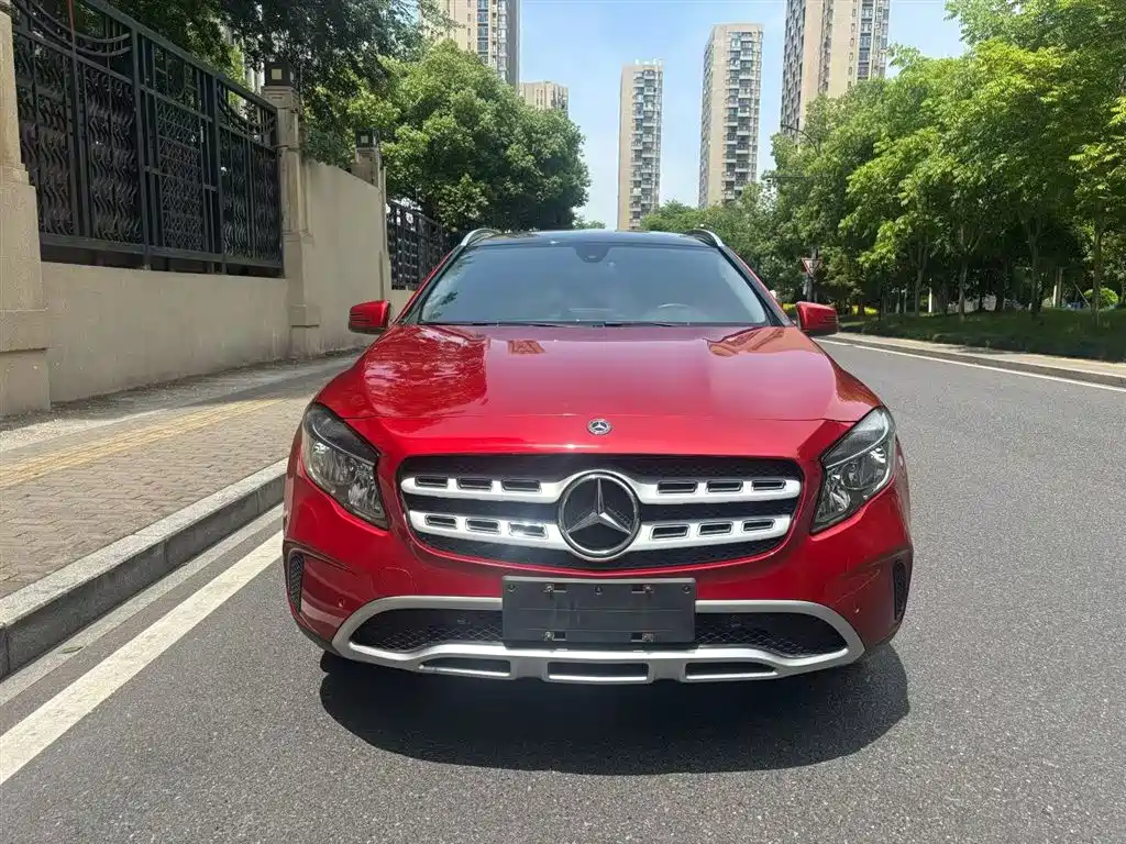 Mercedes-Benz GLA 2018 — фото 2