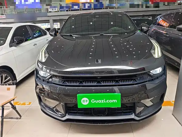 Lynk & Co 05 2022