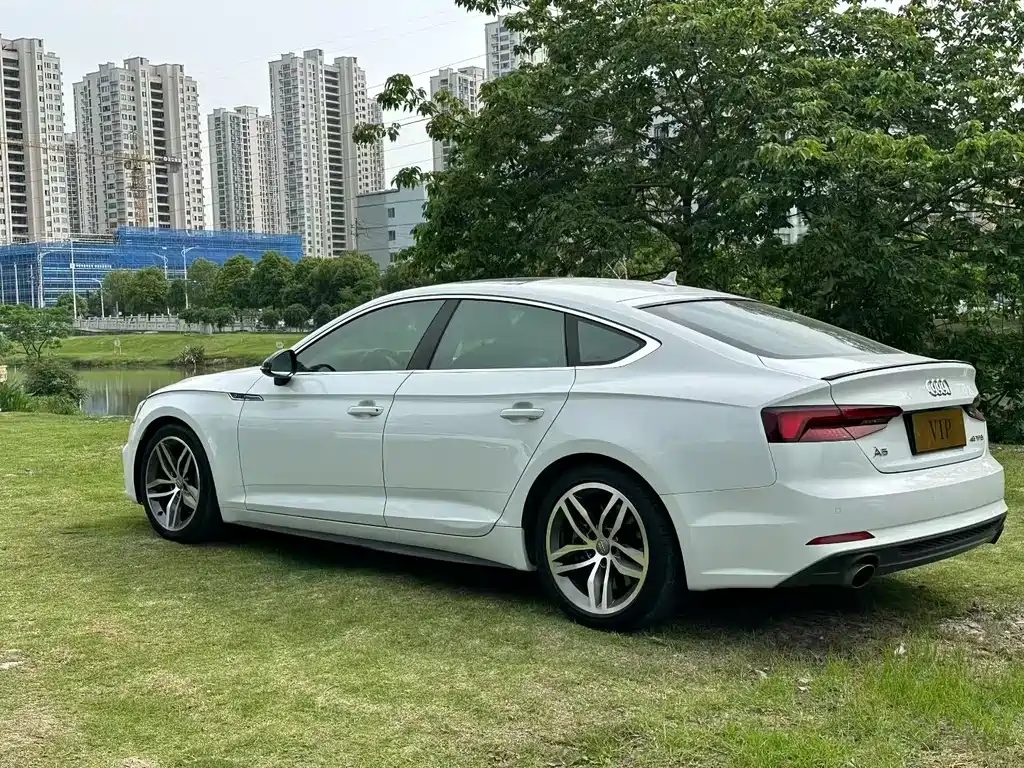 Audi A5 2018 — фото 9