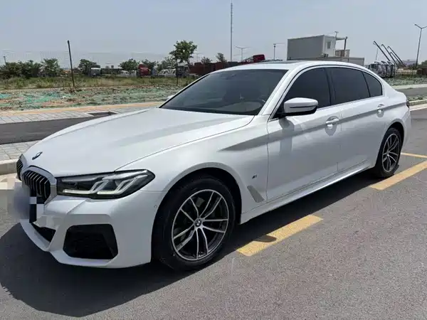 BMW 5 Series 2023