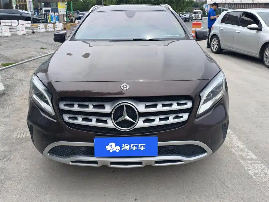Mercedes-Benz GLA 2017 — фото 2