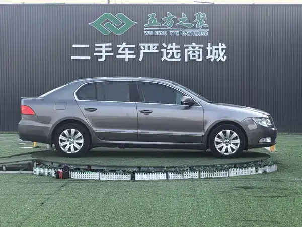Skoda Superb 2009