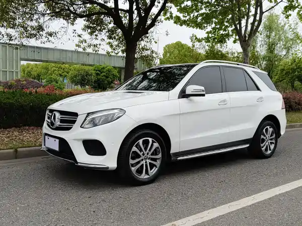 Mercedes-Benz GLE 2017