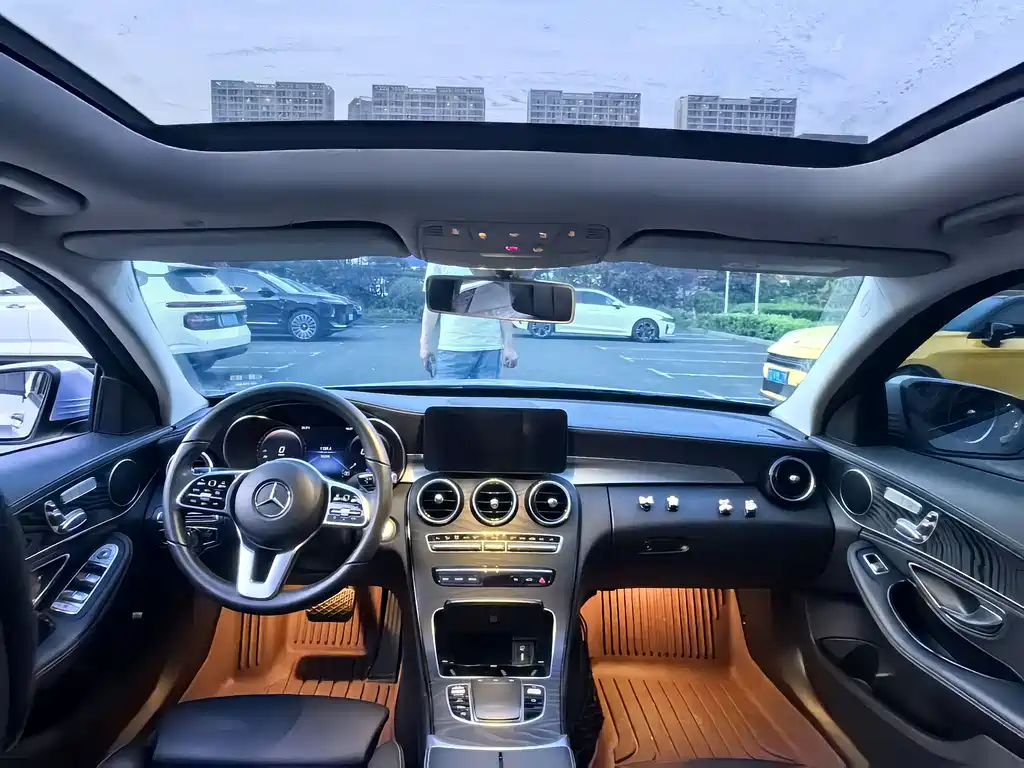 Mercedes-Benz C-Class 2019 — фото 5