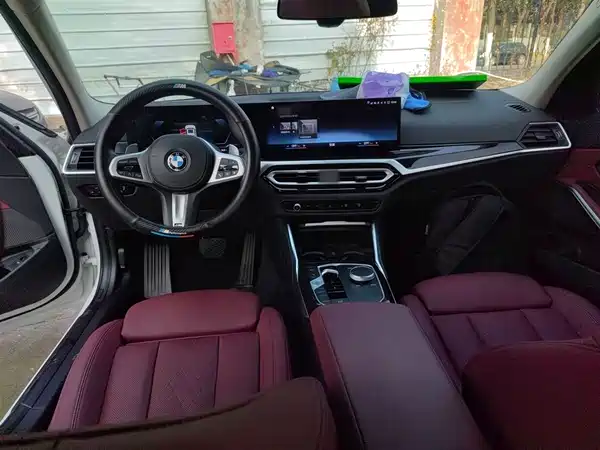 BMW 3 Series 2023