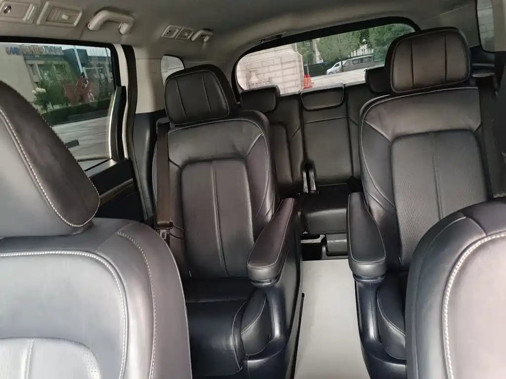 GAC Motor Trumpchi M8 2024 — фото 20