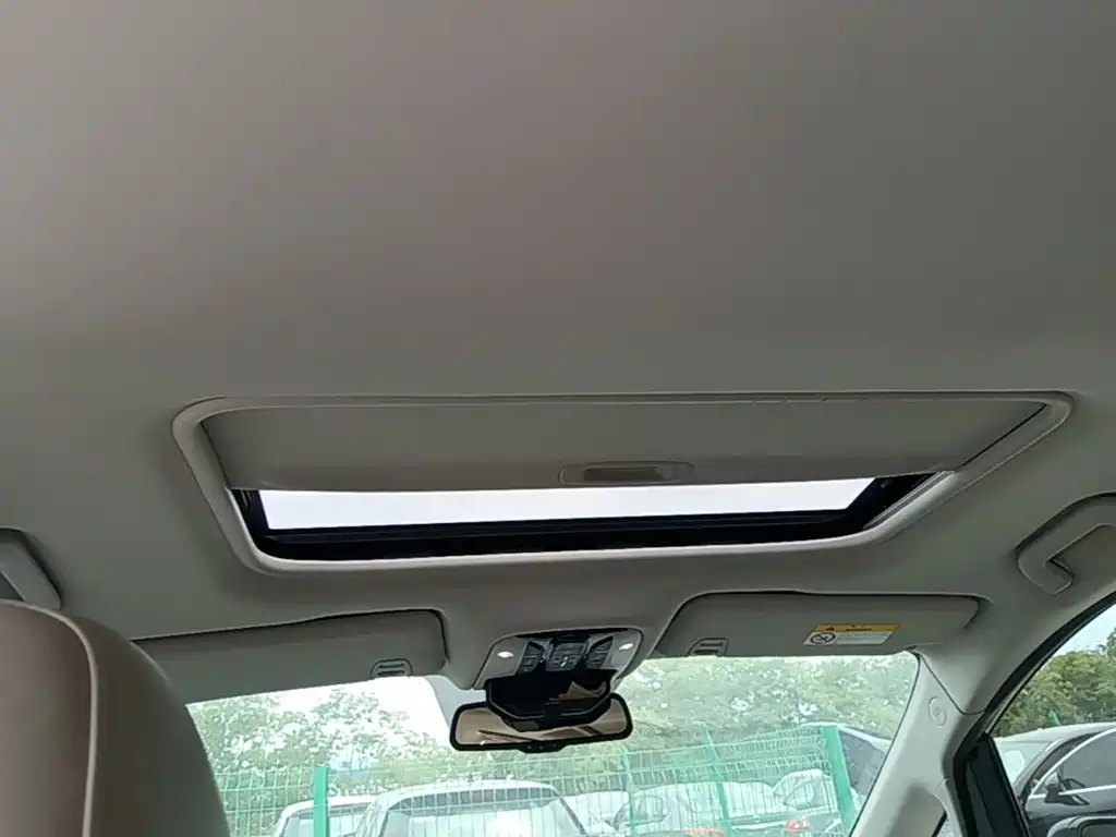 GAC Motor Trumpchi M8 2021 — фото 18
