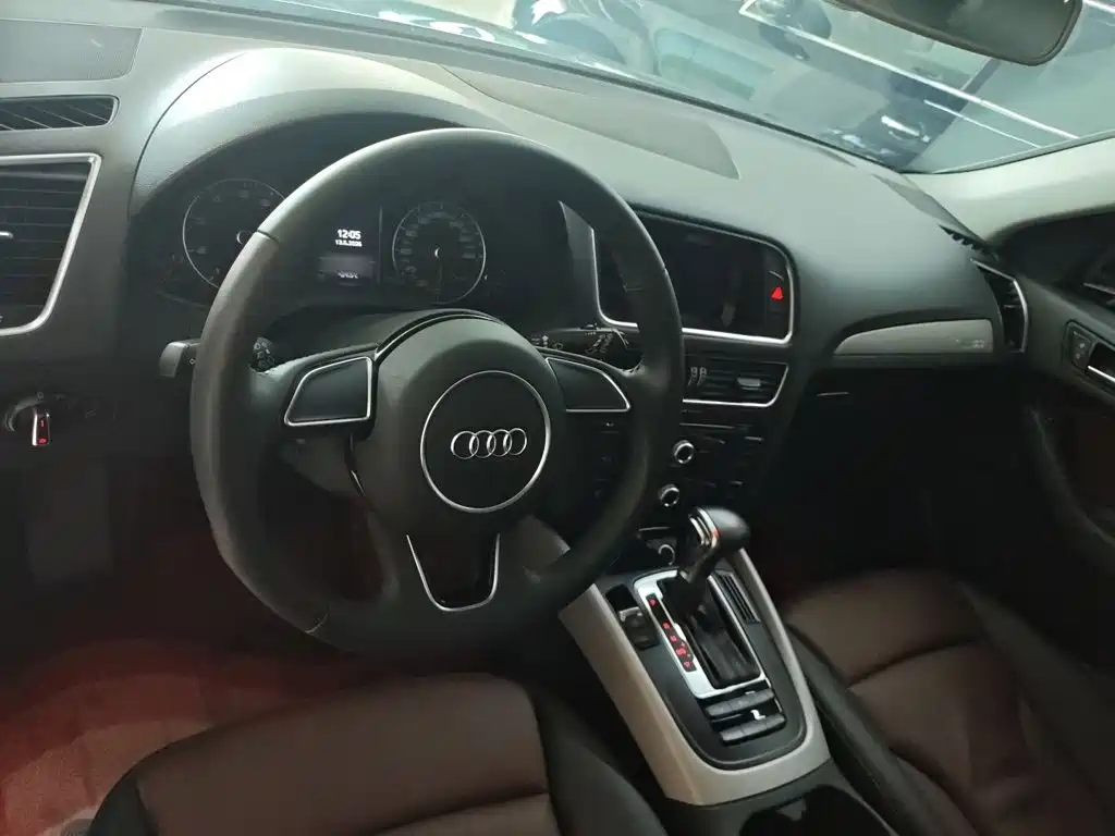 Audi Q5 2018 — фото 3