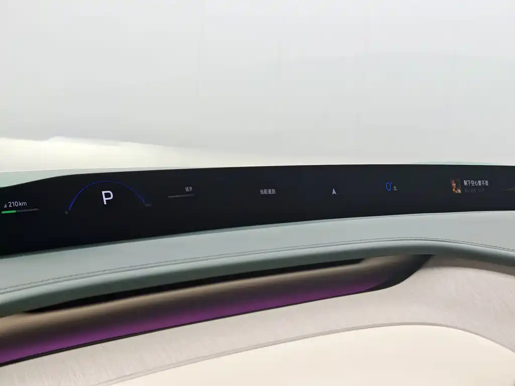 Xiaomi YU7 2025 — фото 12