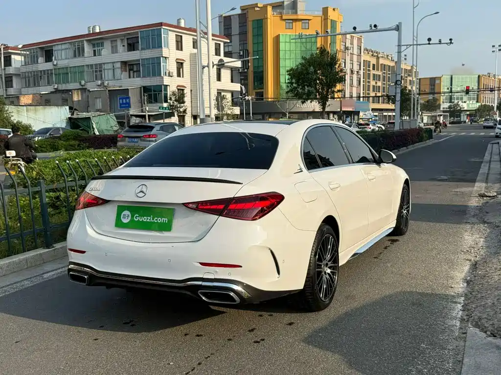 Mercedes-Benz C-Class 2023