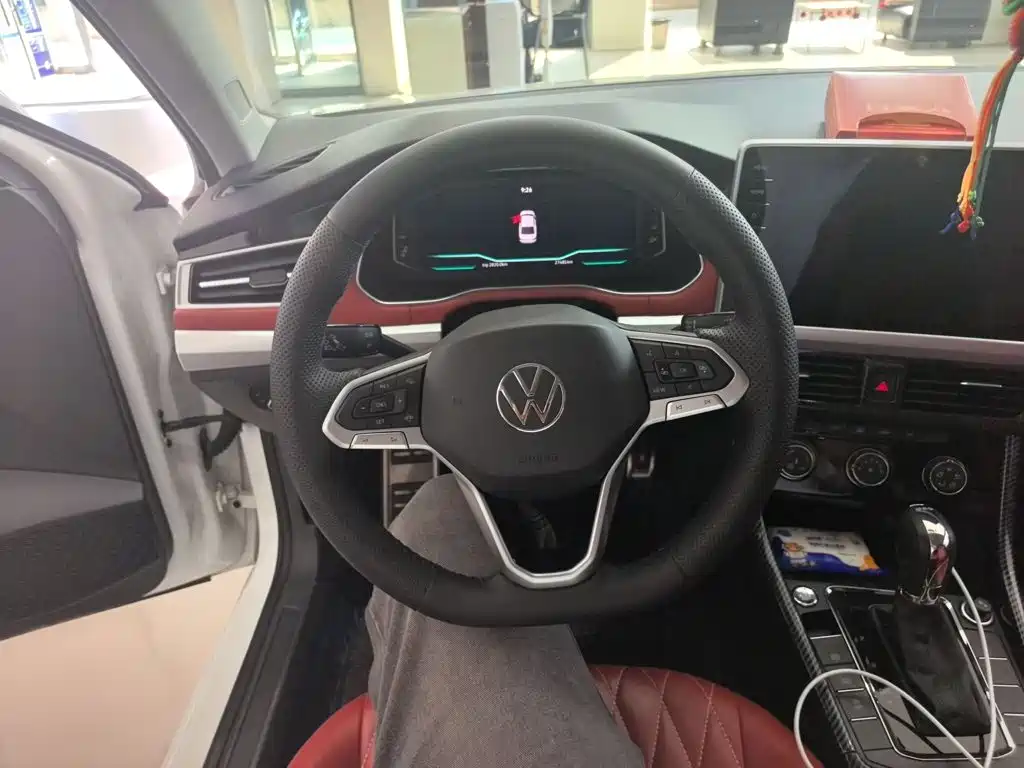 Volkswagen Bora 2024