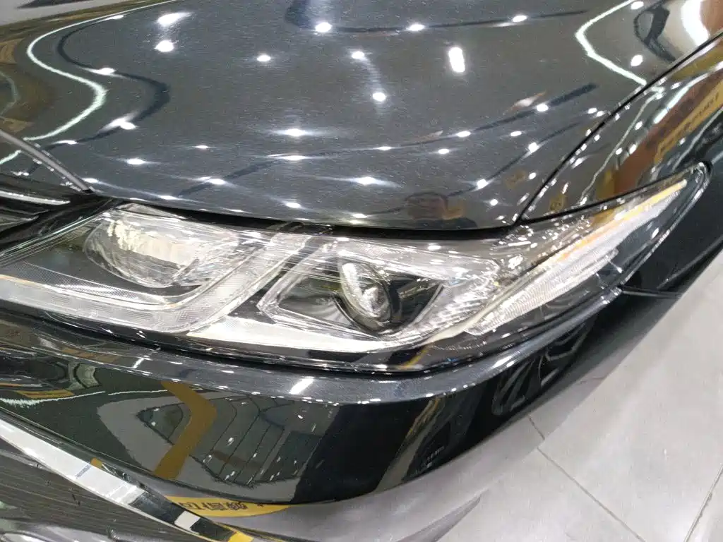 Toyota Camry 2024 — фото 18