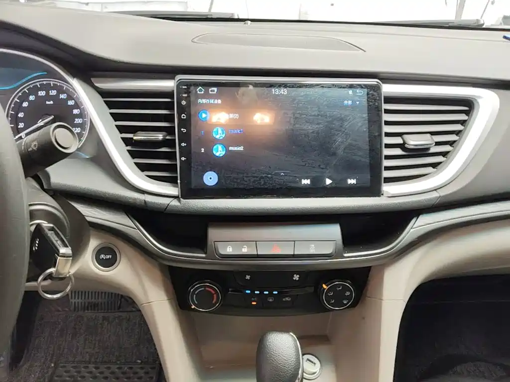 Buick Excelle 2021 — фото 13