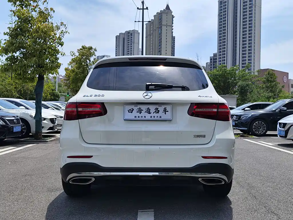 Mercedes-Benz GLC 2018 — фото 12