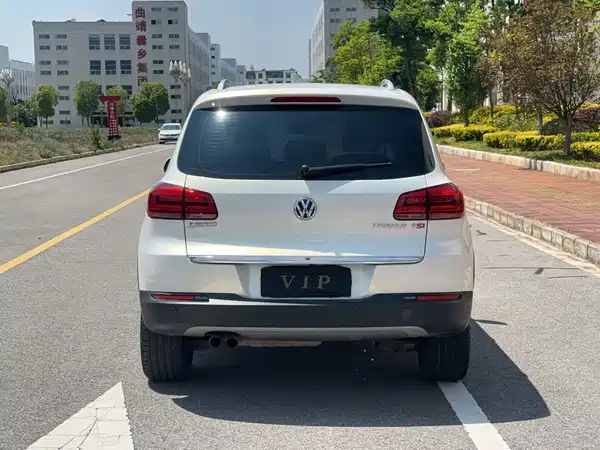 Volkswagen Tiguan 2016