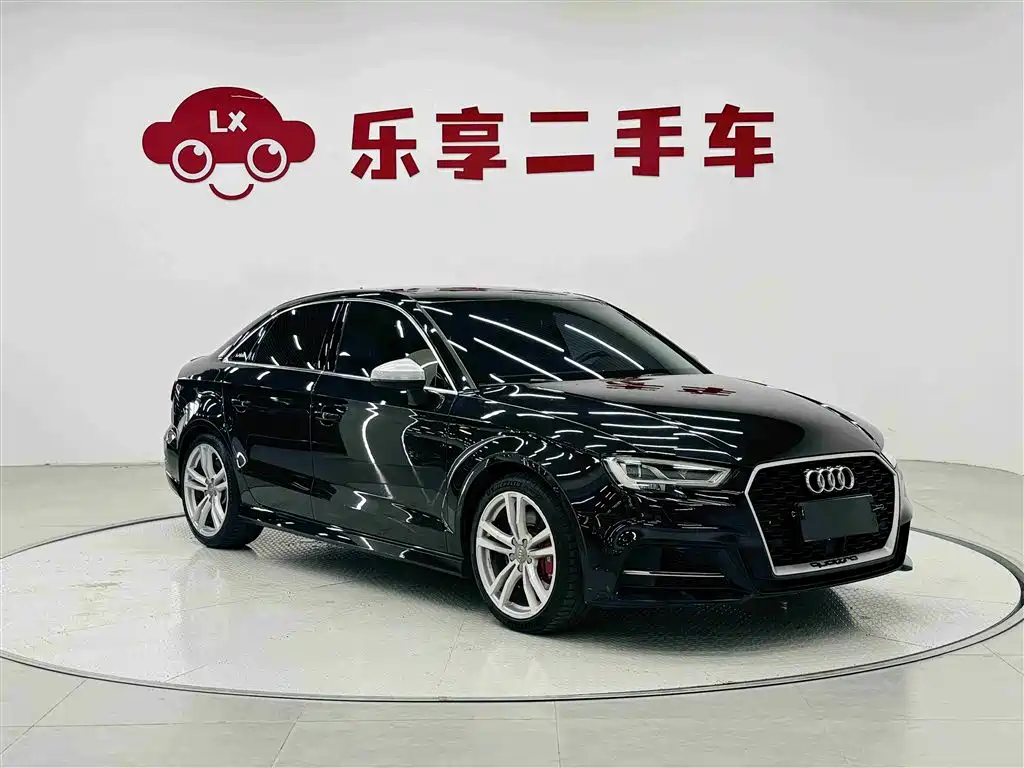 Audi S3 2018 — фото 7