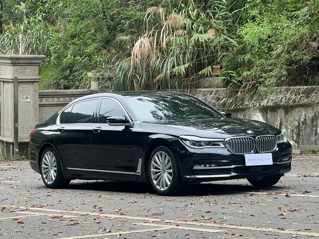 BMW 7 Series 2016 — фото 3