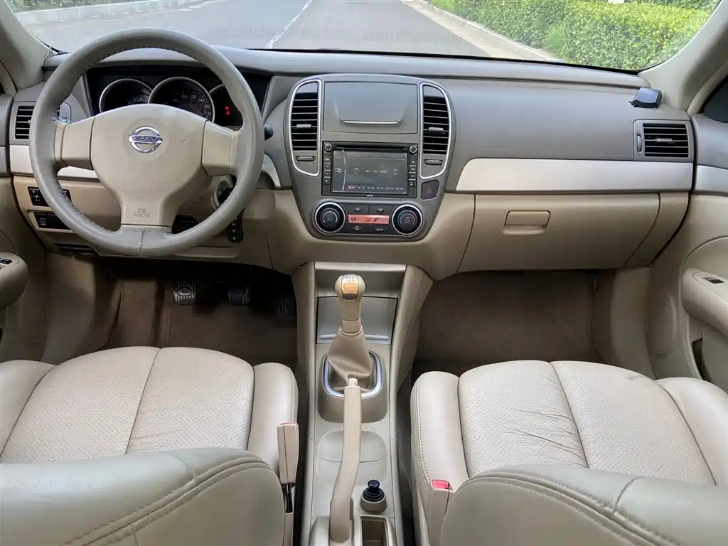 Nissan Sylphy 2013 — фото 10