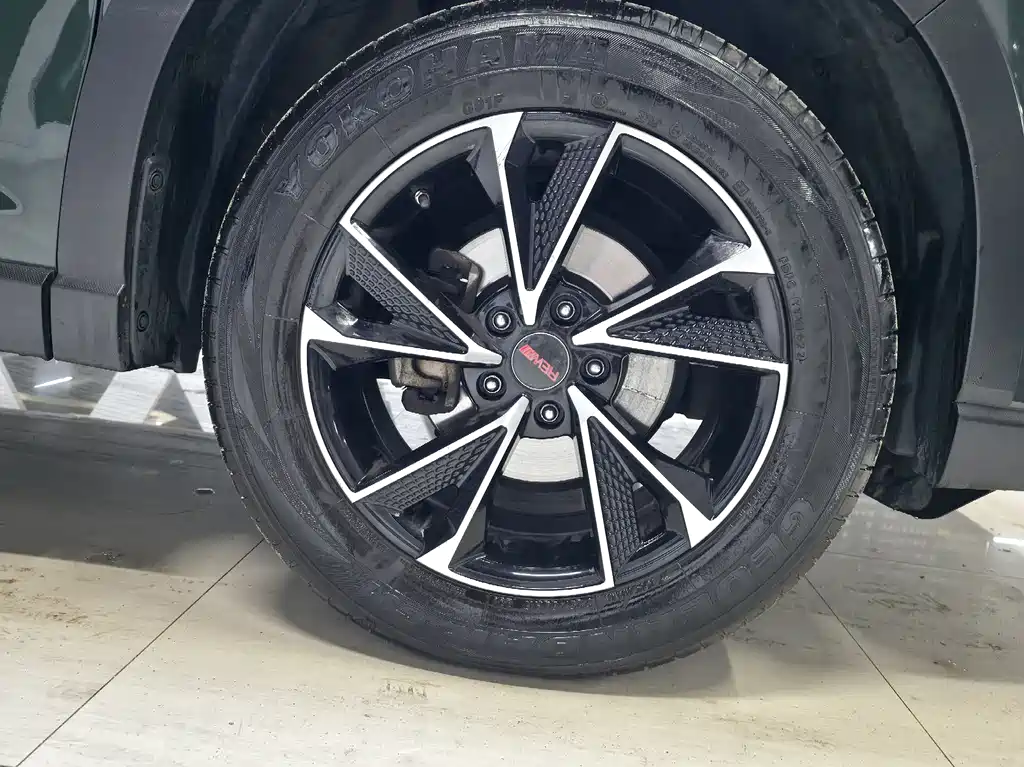 Subaru Forester 2021 — фото 21
