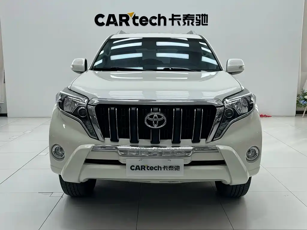 Toyota Prado 2015 — фото 2