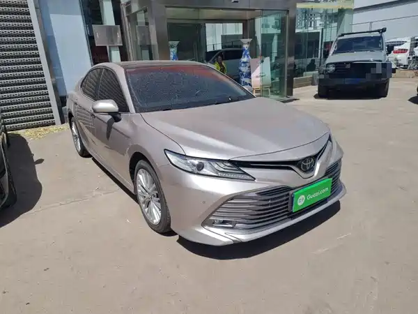 Toyota Camry 2019